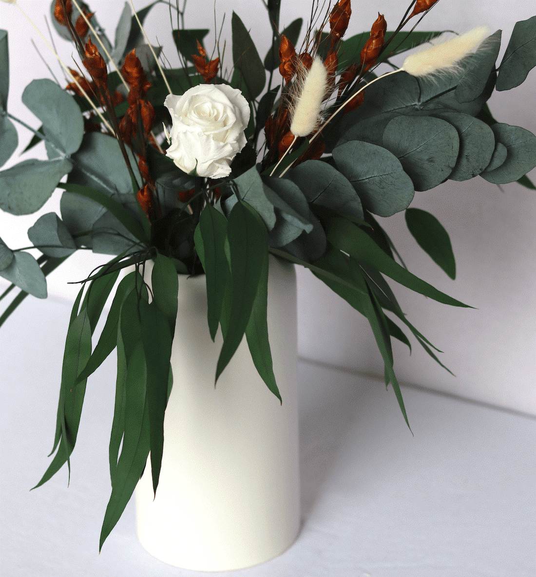 Preserved and dried flowers from Shida Preserved Flowers